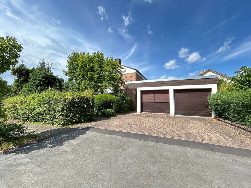 Thumbnail-Haus zum Kaufen in Warburg 399.000,00 € 267 m²