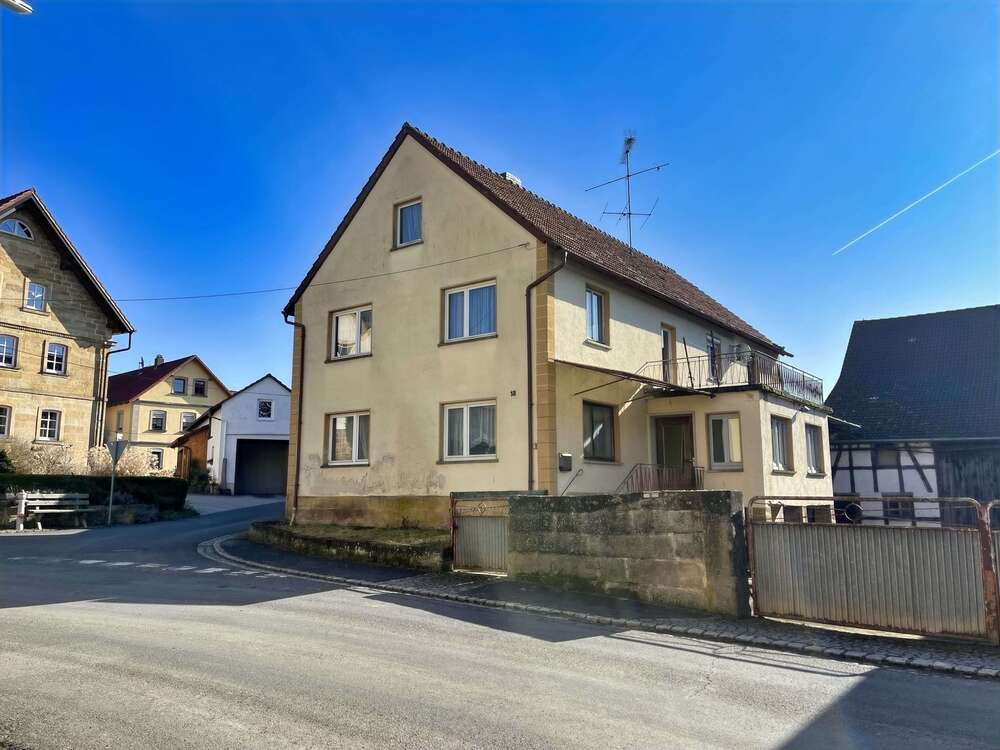 Thumbnail-Haus zum Kaufen in Ebern 85.000,00 € 190 m²