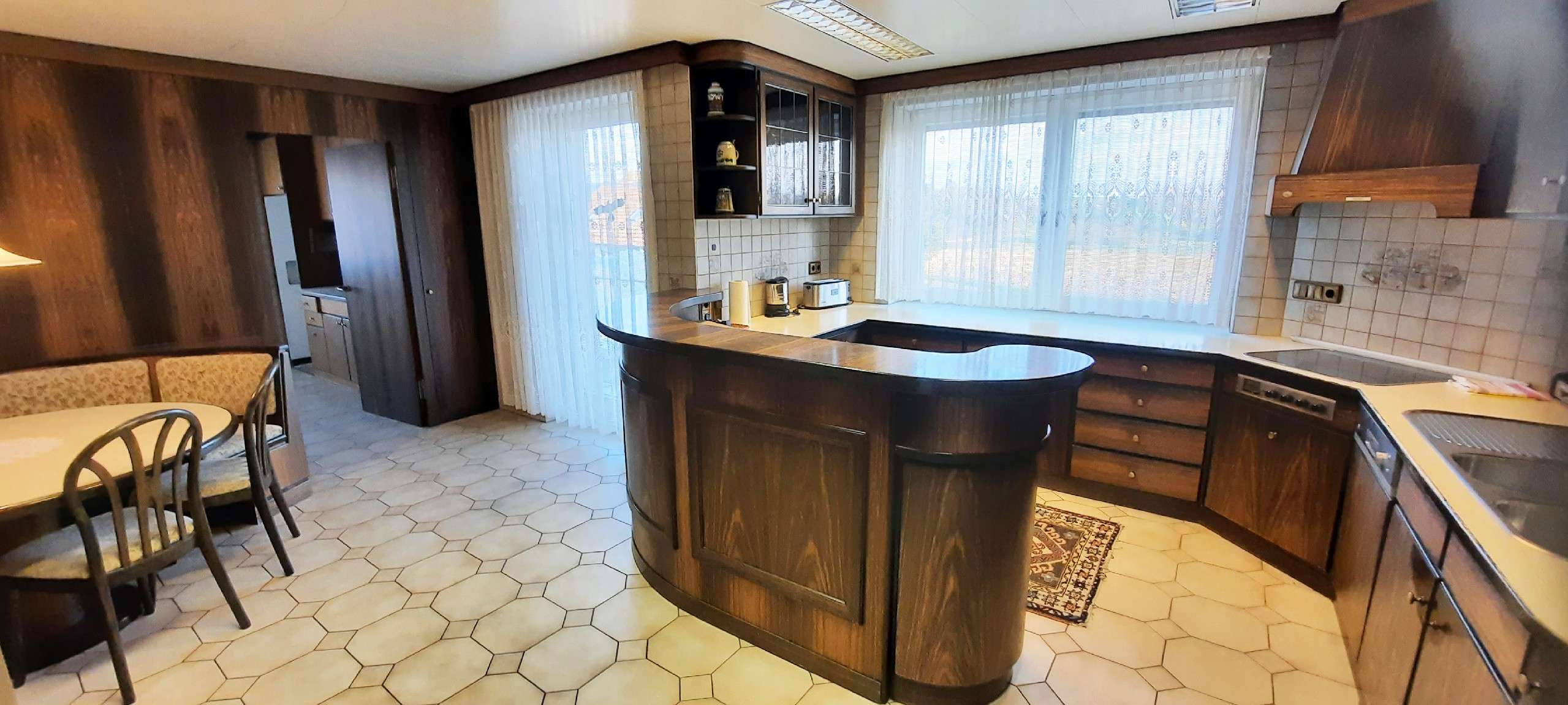 Thumbnail-Wohnung zum Mieten in Aspach 1.300,00 € 185 m²