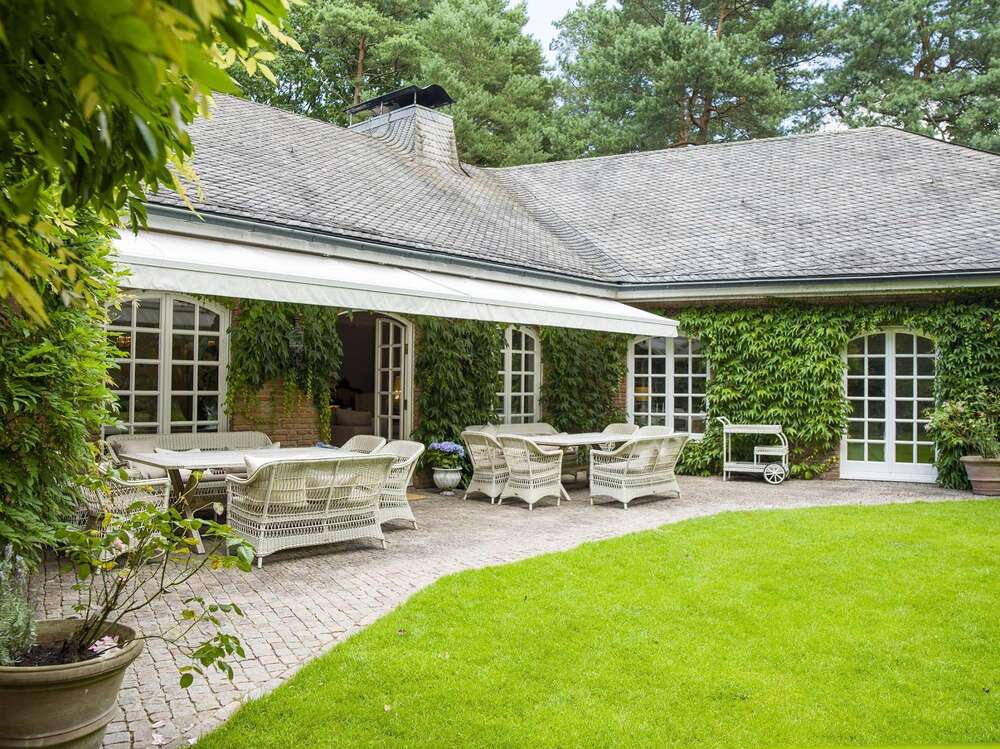 Thumbnail-Haus zum Kaufen in Seevetal 1.990.000,00 € 330 m²