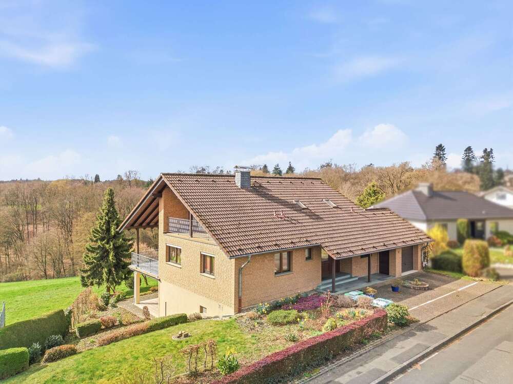 Thumbnail-Haus zum Kaufen in Ruppichteroth-Winterscheid 629.500,00 € 206 m²