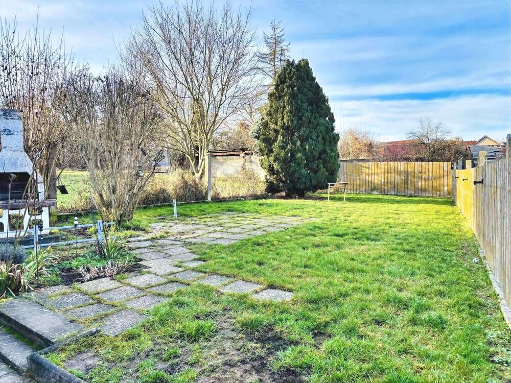 Thumbnail-Haus zum Kaufen in Königsberg 135.000,00 € 160 m²