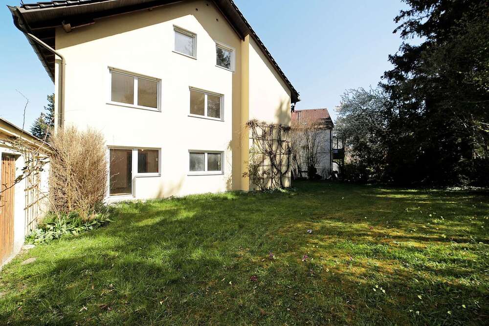 Thumbnail-Haus zum Kaufen in München 1.595.000,00 € 265 m²