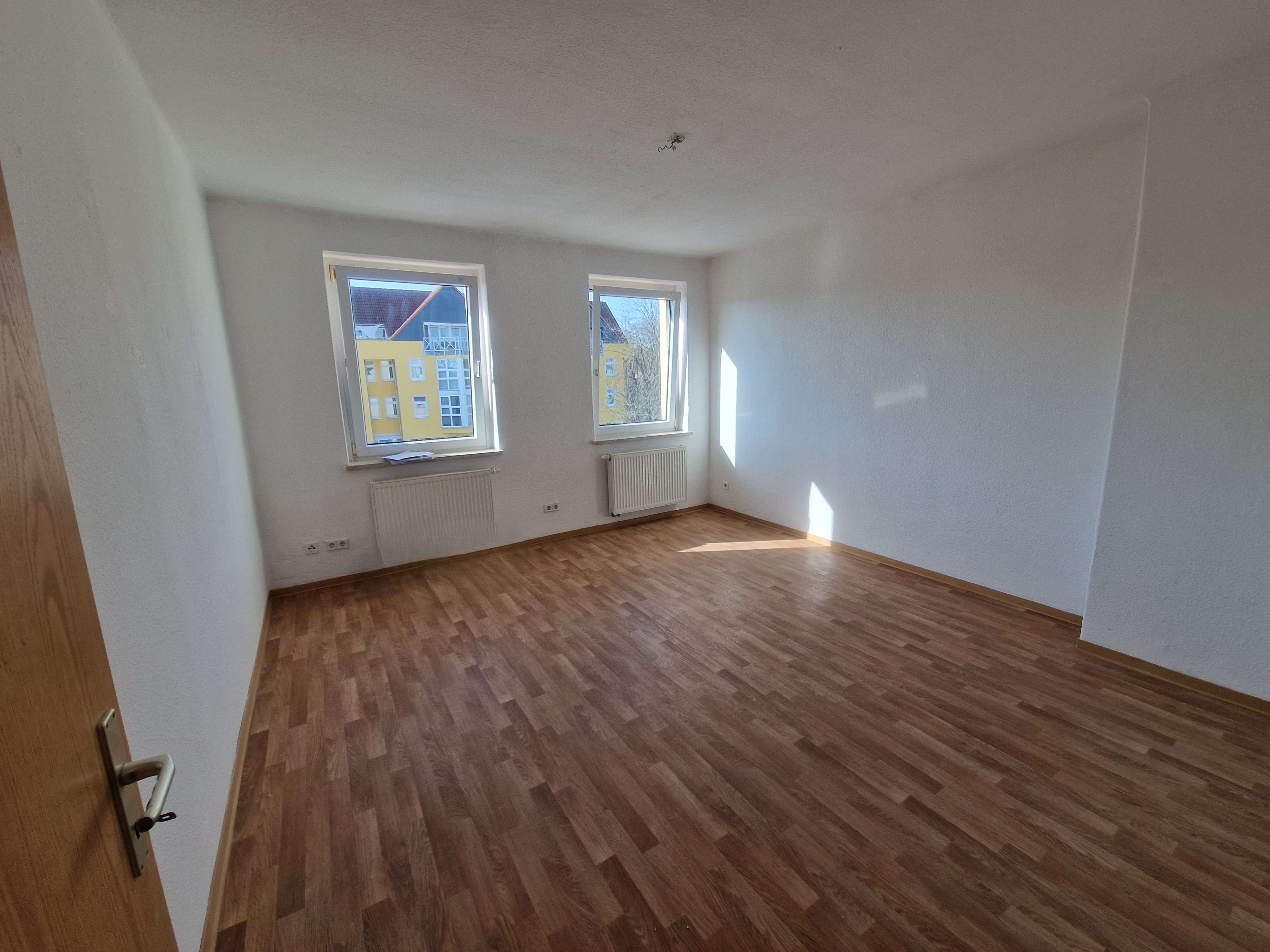 Thumbnail-Wohnung zum Mieten in Schönebeck 385,00 € 59.35 m²