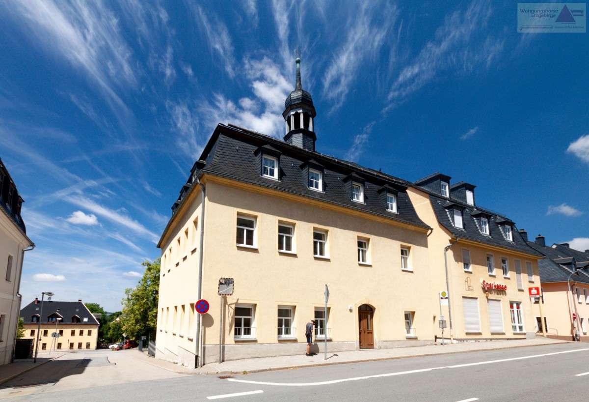 Thumbnail-Wohnung zum Mieten in Scheibenberg 400,00 € 77.56 m²