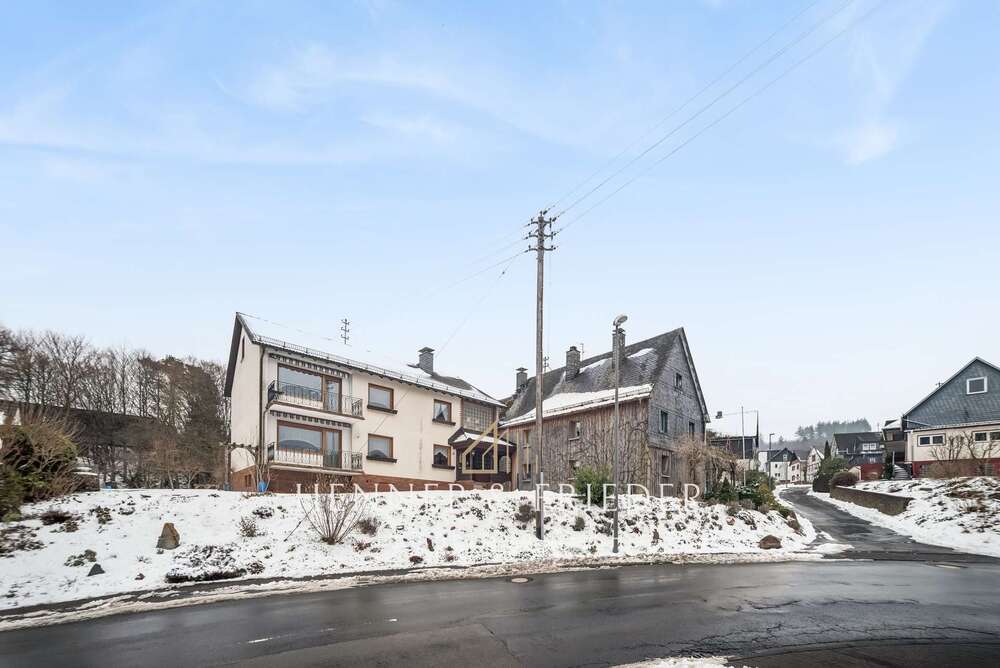 Thumbnail-Haus zum Kaufen in Netphen 349.000,00 € 268 m²