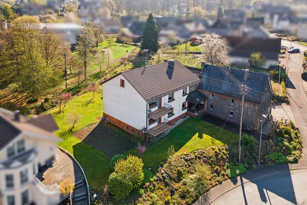 Thumbnail-Haus zum Kaufen in Netphen 299.000,00 € 268 m²