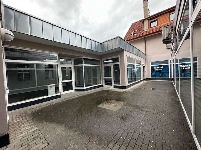 Thumbnail-Büro in Sinsheim 1.100,00 € 146 m²