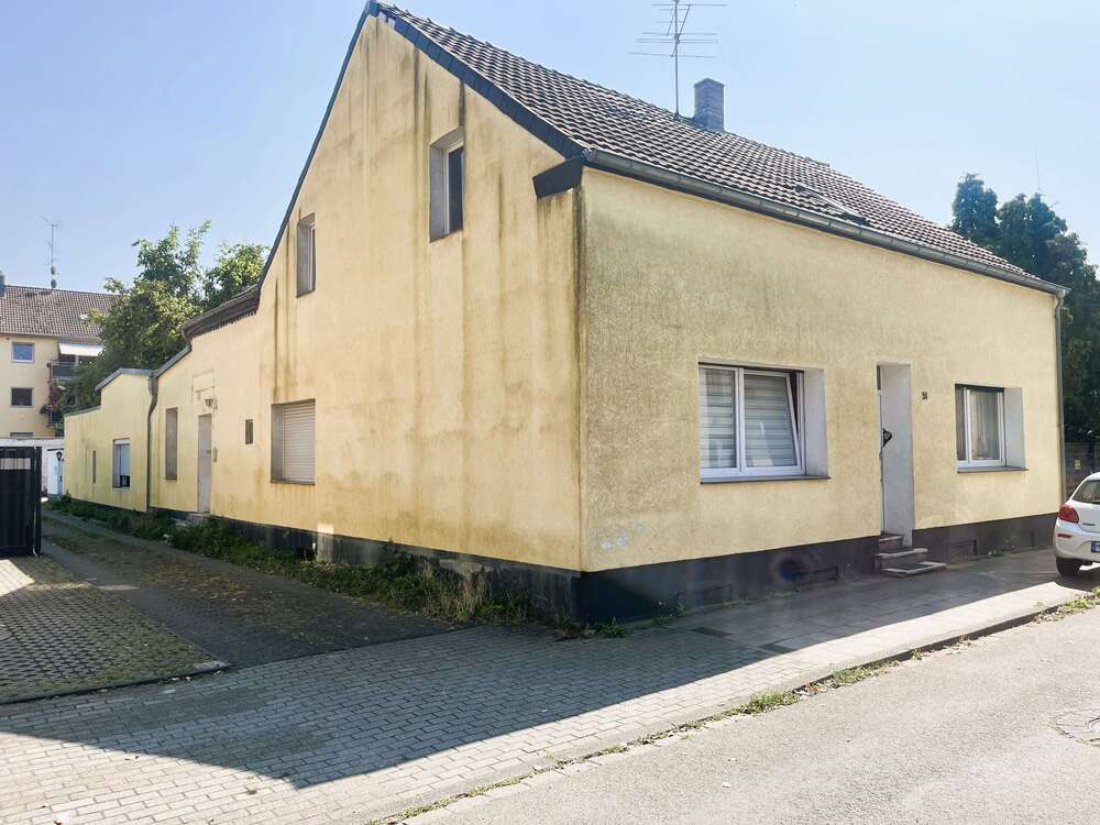 Thumbnail-Wohnung zum Kaufen in Mülheim an der Ruhr 170.000,00 € 111 m²
