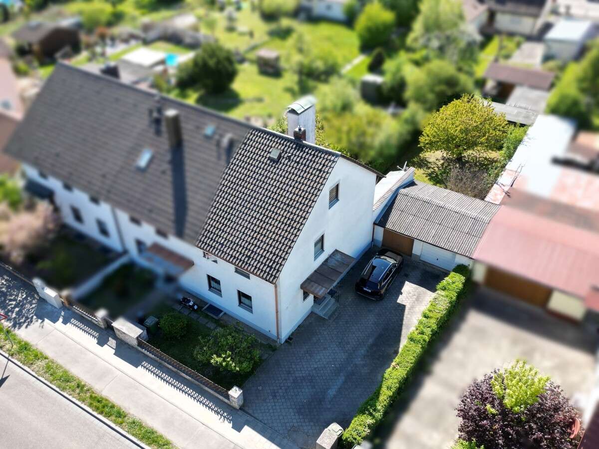 Thumbnail-Haus zum Kaufen in Regensburg 459.000,00 € 115 m²