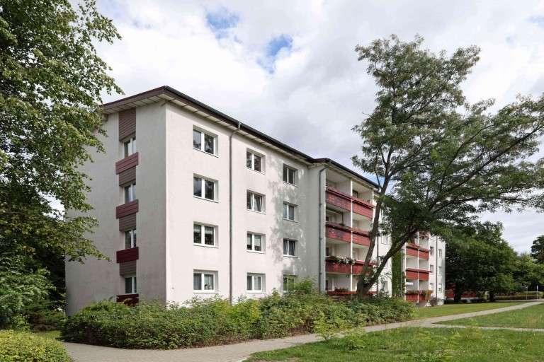 Thumbnail-Wohnung zum Mieten in Hoyerswerda 322,00 € 62.01 m²