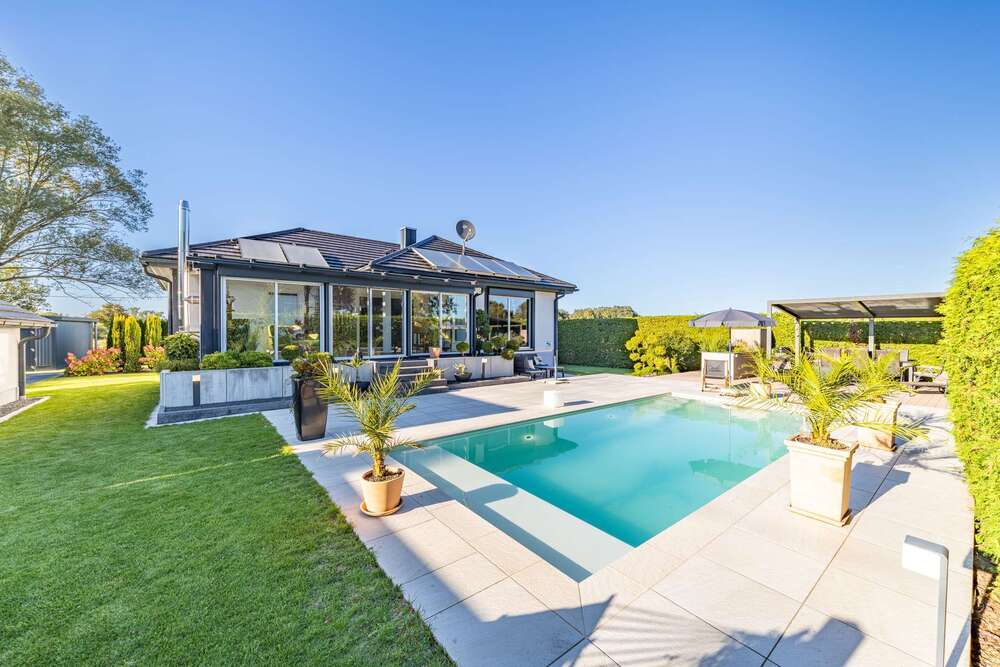 Thumbnail-Haus zum Kaufen in Landshut 1.090.000,00 € 120.09 m²