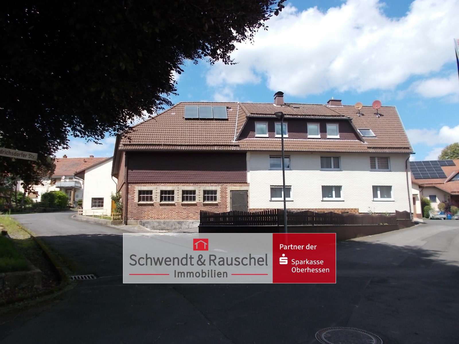 Thumbnail-Haus zum Kaufen in Grebenhain 392.000,00 € 299.61 m²