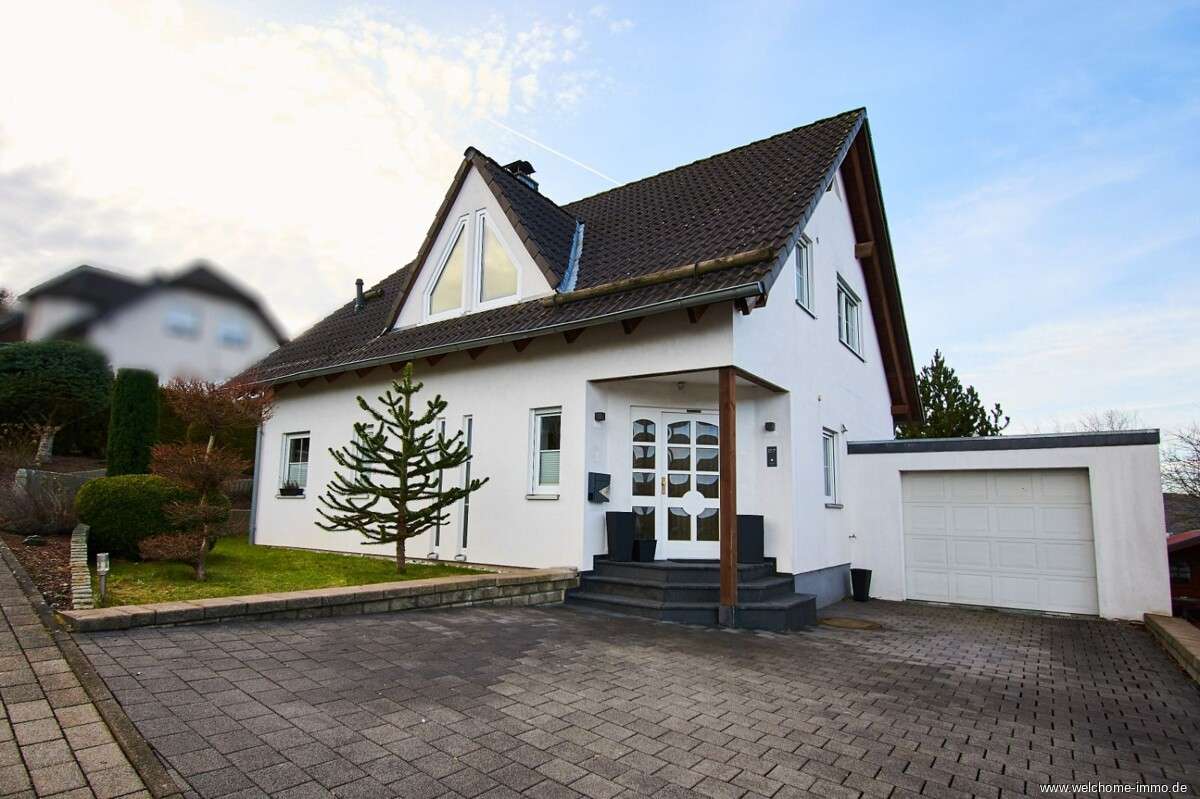 Thumbnail-Haus zum Kaufen in Bestwig 359.000,00 € 137 m²