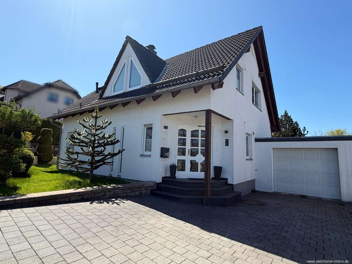 Thumbnail-Haus zum Kaufen in Bestwig 339.000,00 € 137 m²