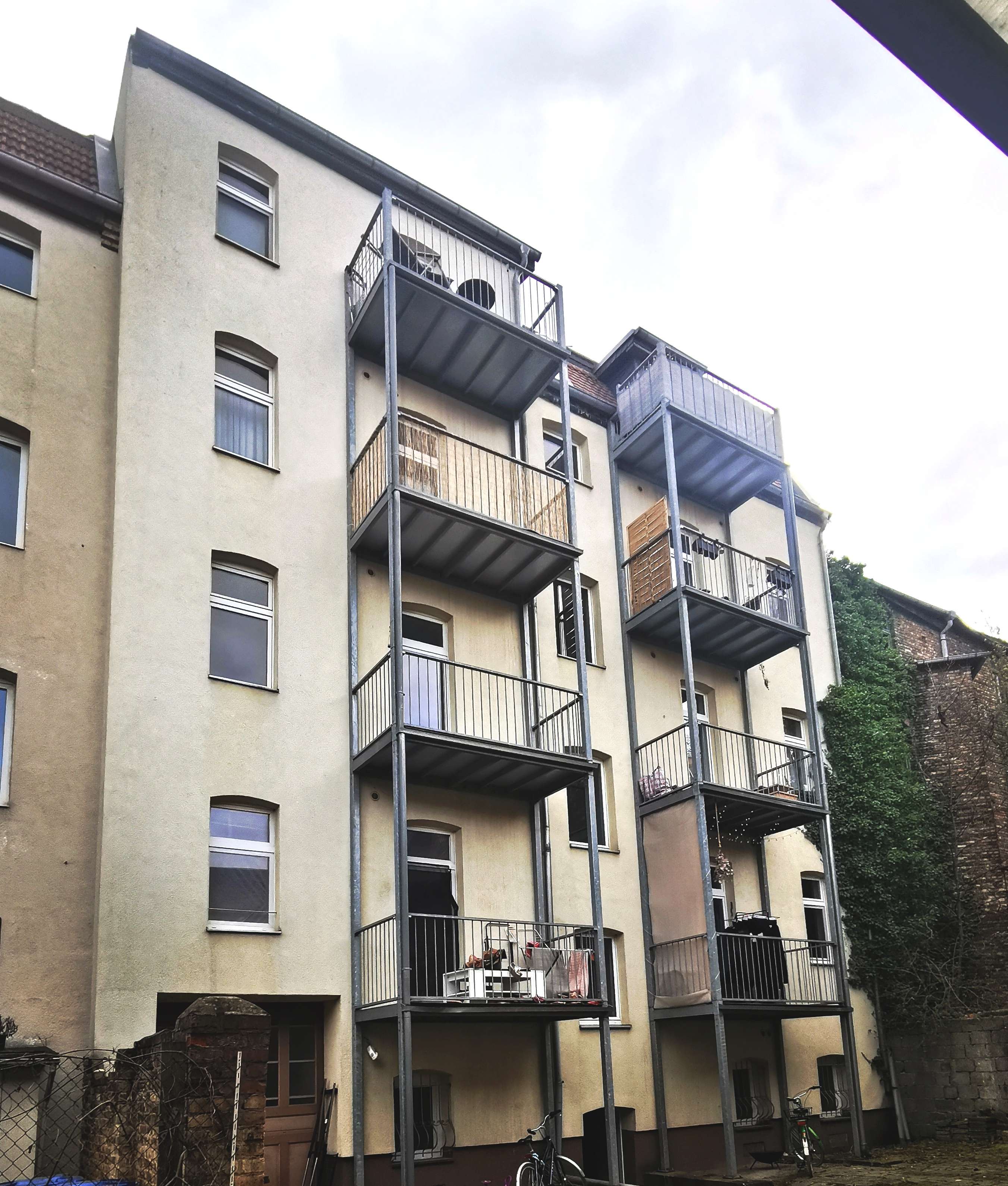 Thumbnail-Wohnung zum Mieten in Halle 490,00 € 70 m²