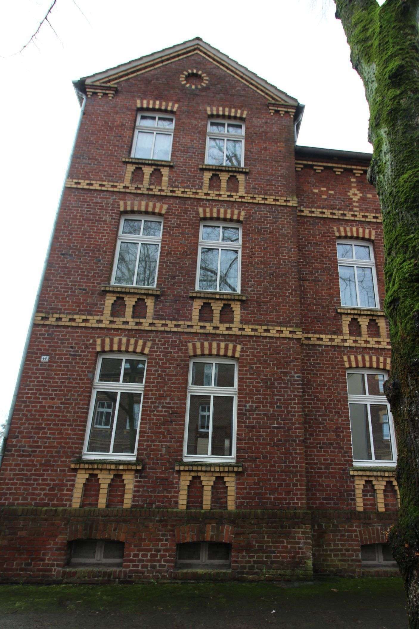 Thumbnail-Wohnung zum Mieten in Recklinghausen 327,22 € 53.73 m²