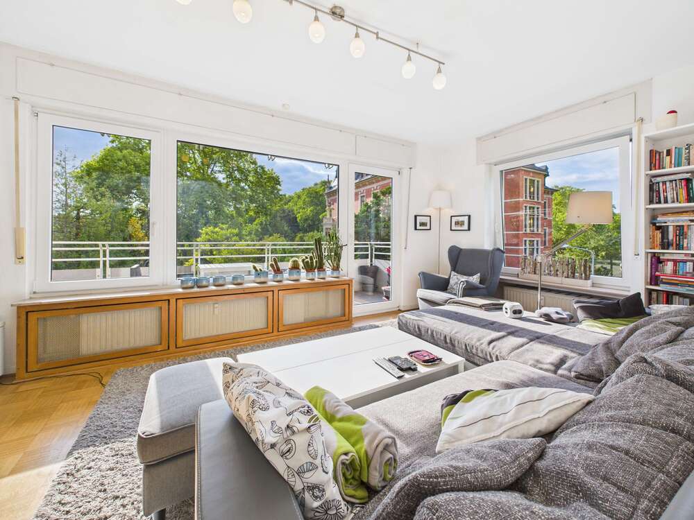 Thumbnail-Wohnung zum Mieten in Wiesbaden 2.600,00 € 90 m²