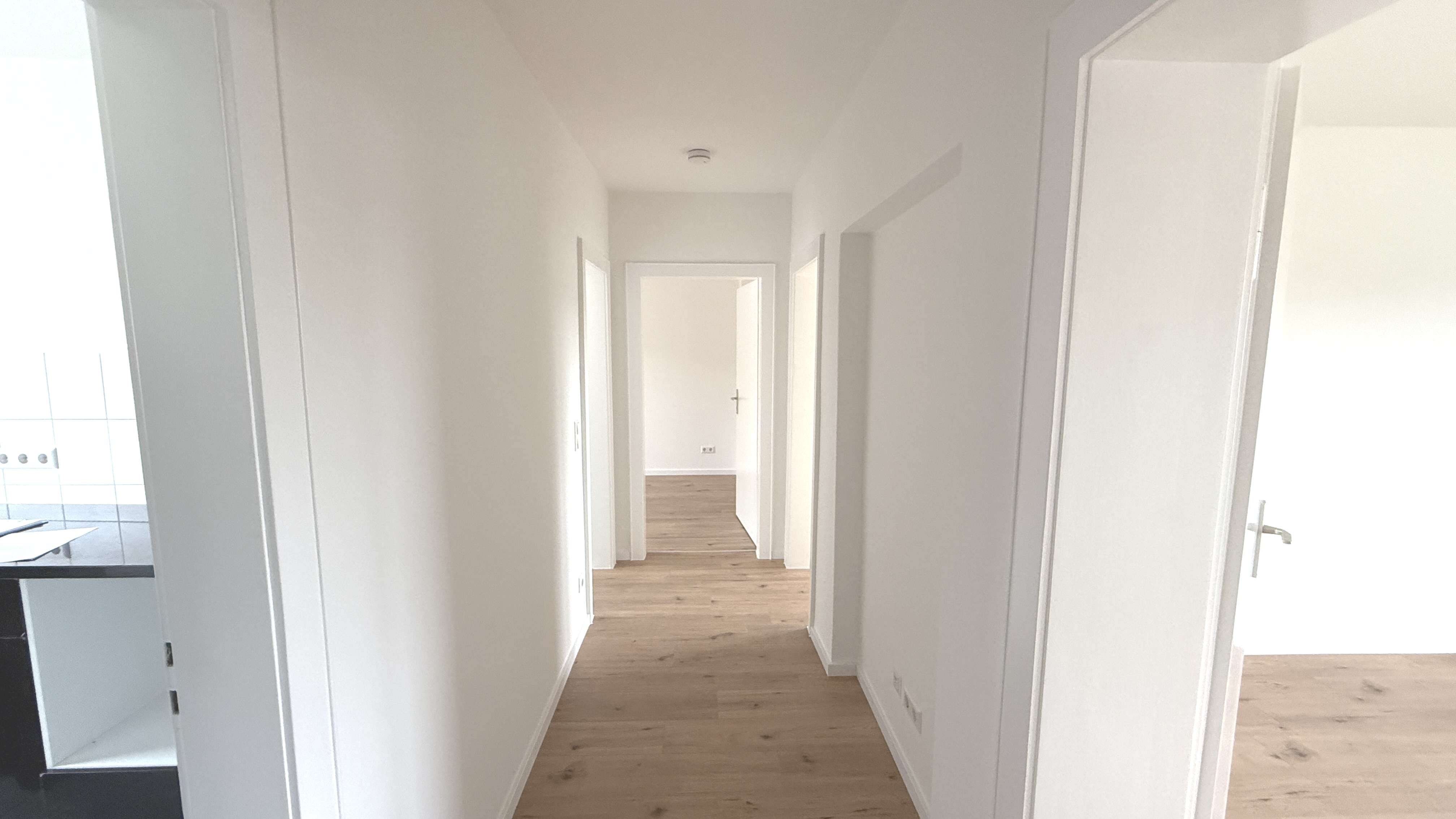 Thumbnail-Wohnung zum Mieten in Wolfsburg, Vorsfelde 534,07 € 65.13 m²