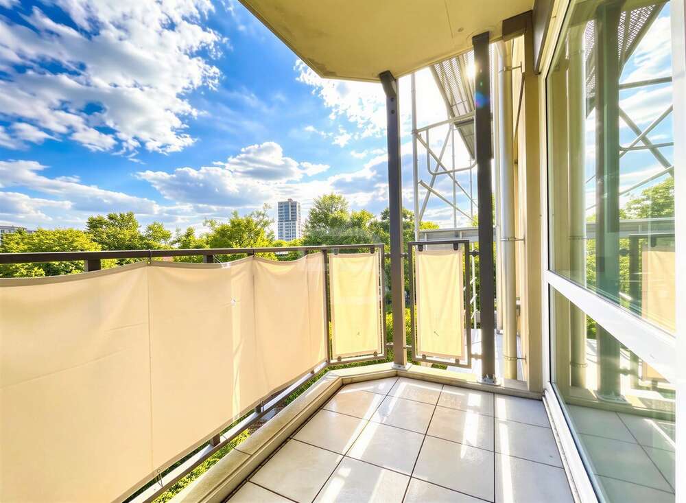 Thumbnail-Wohnung zum Kaufen in Köln 184.000,00 € 69 m²