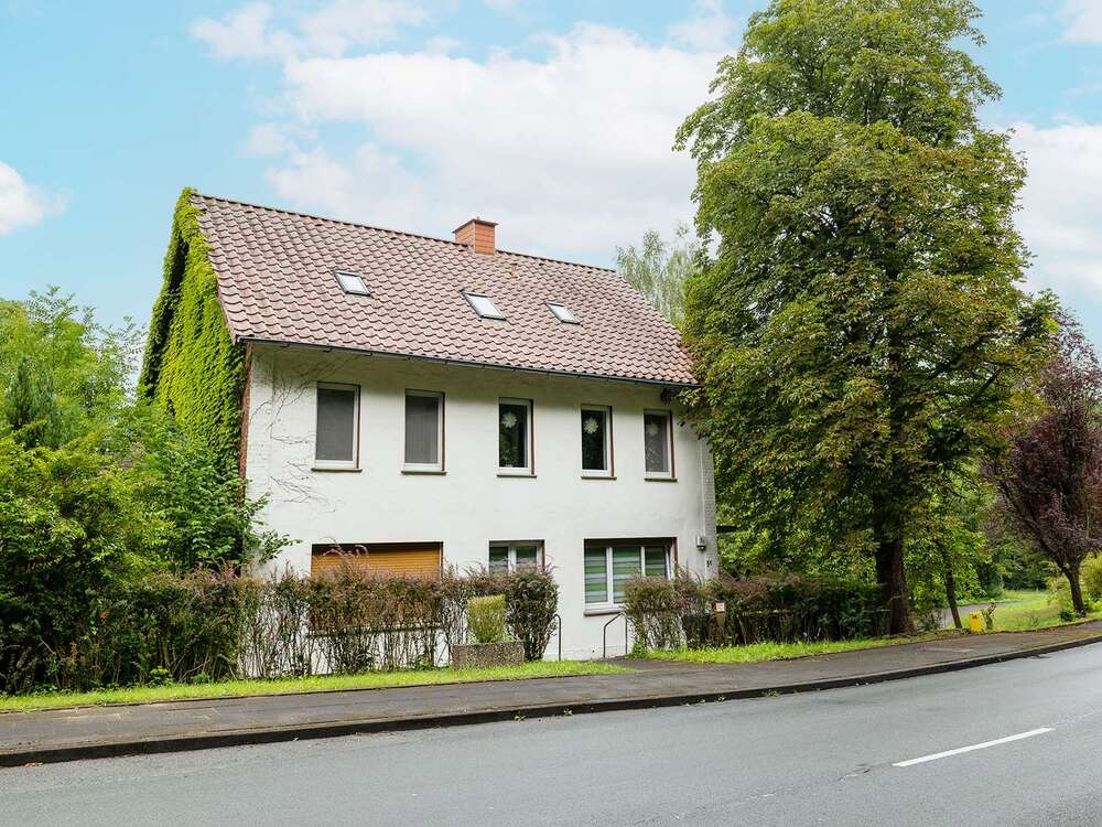 Thumbnail-Haus zum Kaufen in Schieder-Schwalenberg 345.000,00 € 326.76 m²
