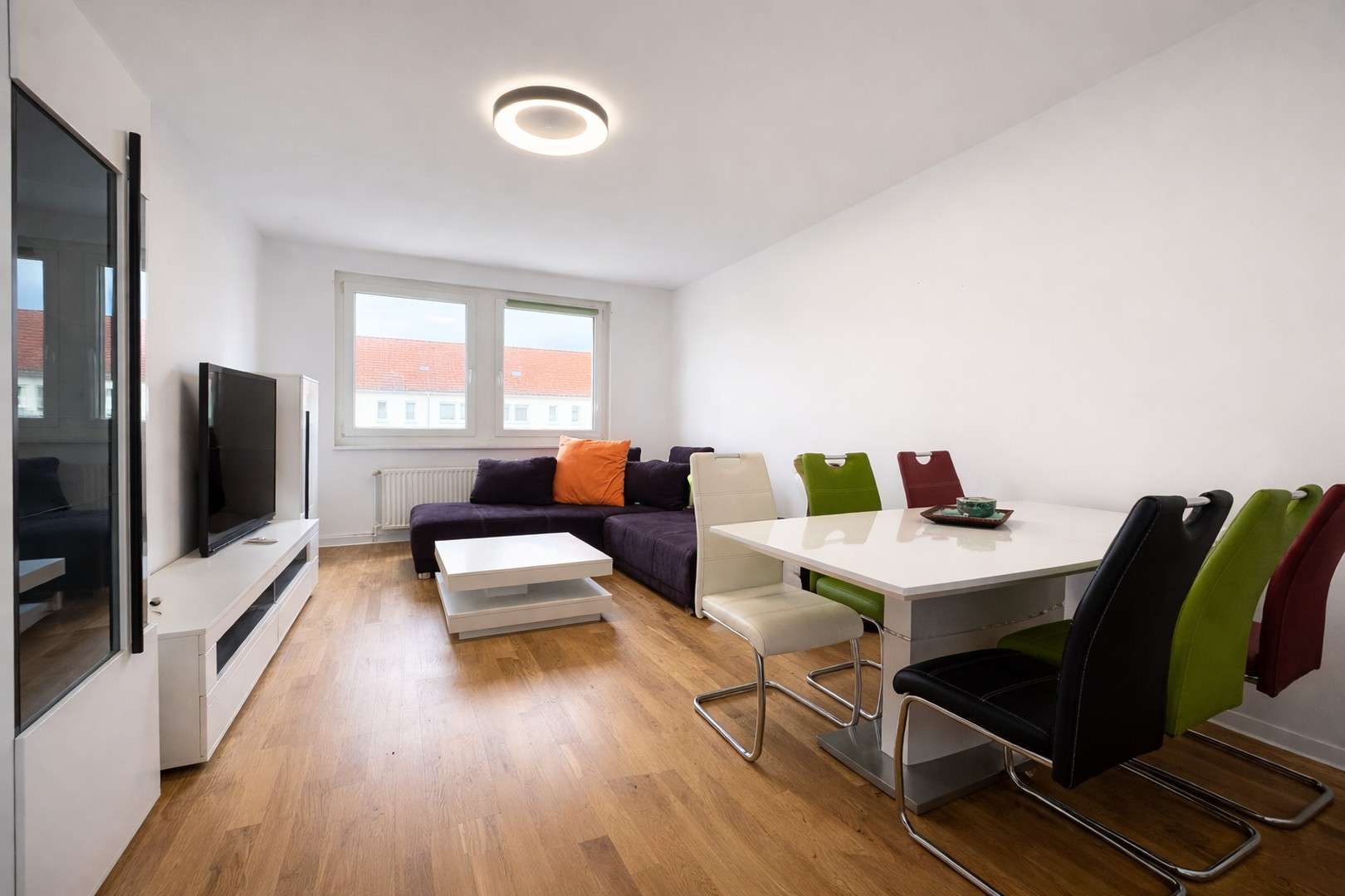 Thumbnail-Wohnung zum Mieten in Neukieritzsch 350,00 € 49 m²