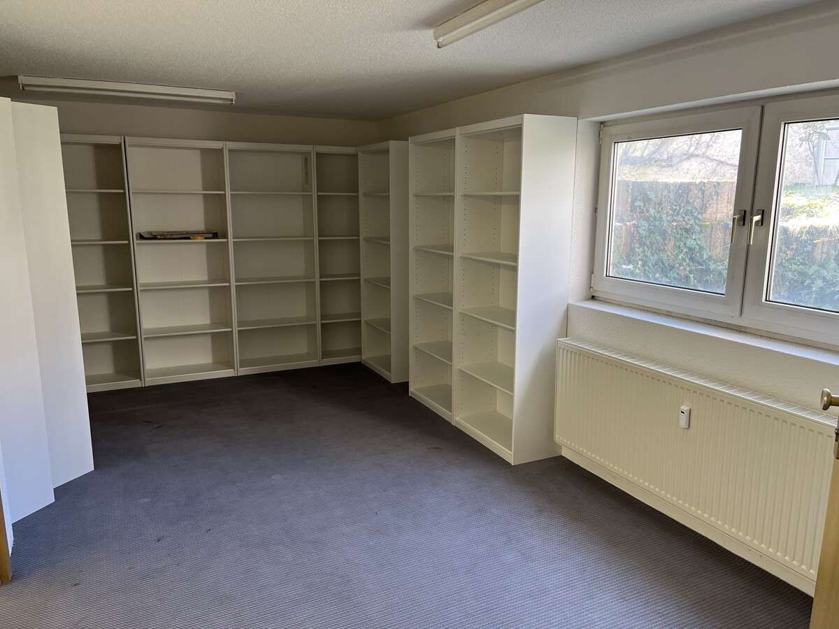 Thumbnail-Wohnung zum Kaufen in Winnenden 72.000,00 € 24 m²