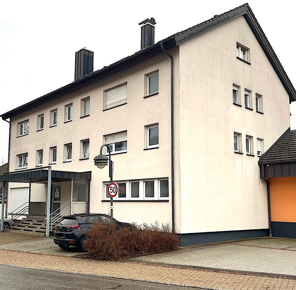 Thumbnail-Büro in Unterkirnach 1.095,00 € 164 m²
