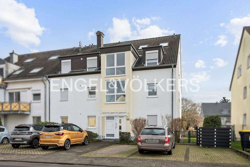 Thumbnail-Wohnung zum Kaufen in Köln 330.000,00 € 78 m²