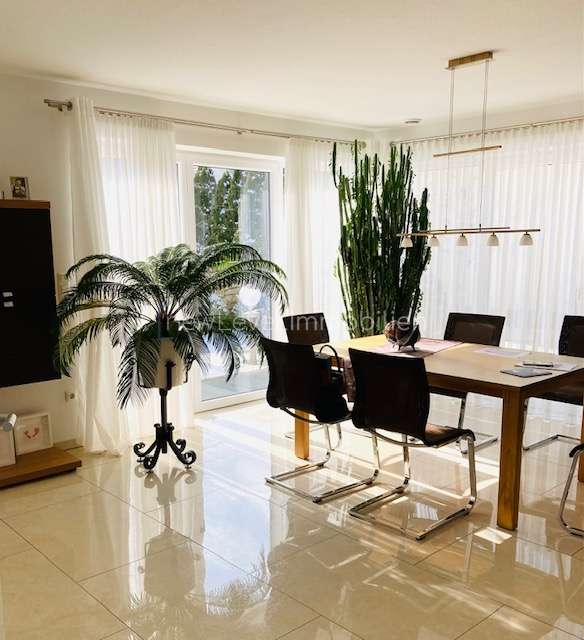 Thumbnail-Haus zum Kaufen in Barbing 859.000,00 € 151 m²