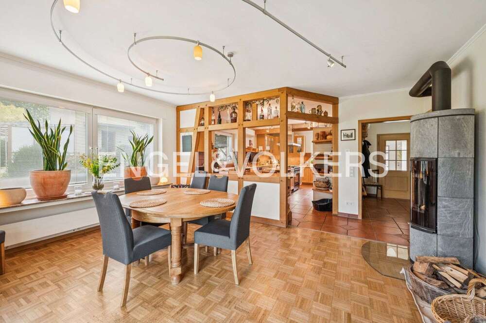 Thumbnail-Haus zum Kaufen in Bergisch Gladbach 845.000,00 € 197 m²