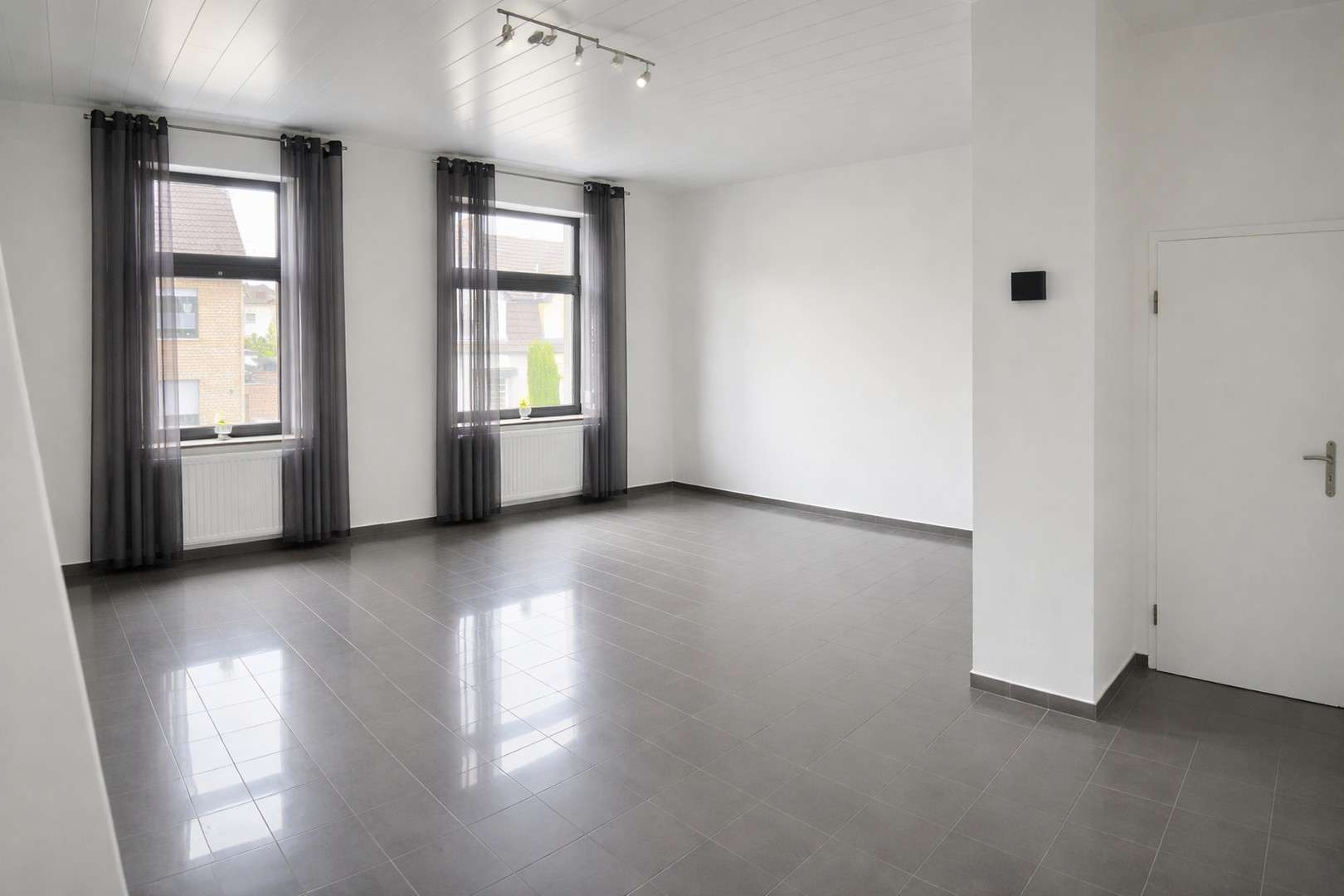 Thumbnail-Wohnung zum Mieten in Mönchengladbach 1.250,00 € 110 m²