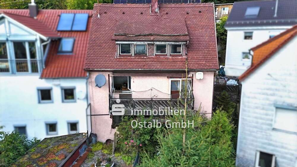 Thumbnail-Haus zum Kaufen in Schwäbisch Gmünd 110.000,00 € 122 m²