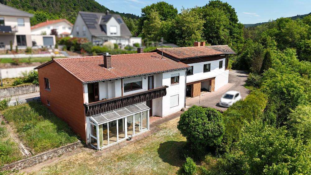 Thumbnail-Haus zum Kaufen in Merzalben 263.000,00 € 255 m²