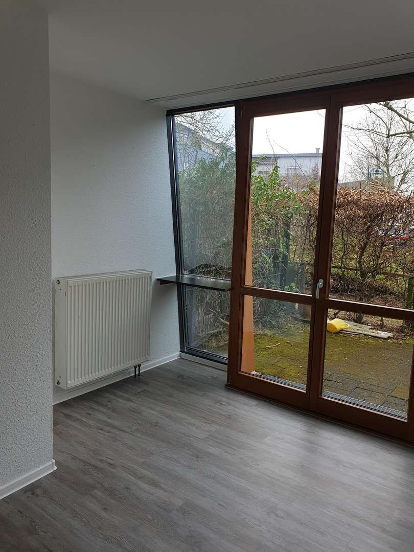Thumbnail-Wohnung zum Mieten in Niederkassel 450,00 € 40 m²