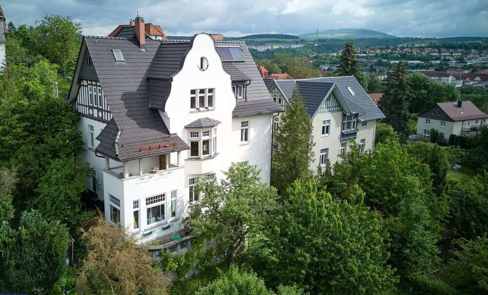 Thumbnail-Wohnung zum Kaufen in Meiningen 191.000,00 € 97.9 m²