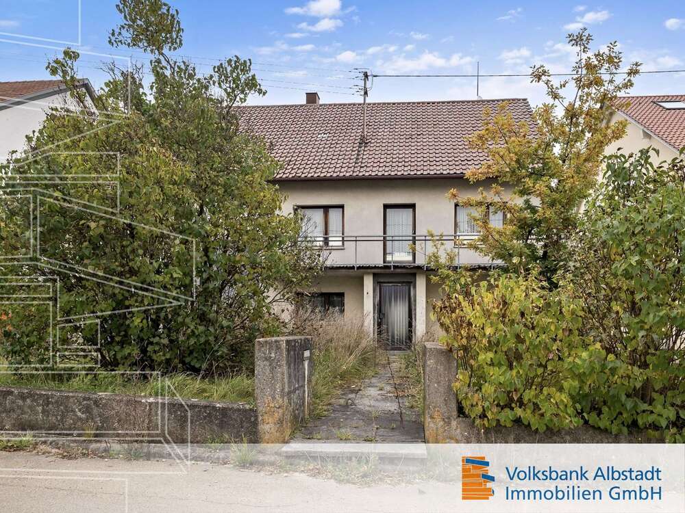 Thumbnail-Haus zum Kaufen in Winterlingen 150.000,00 € 120 m²