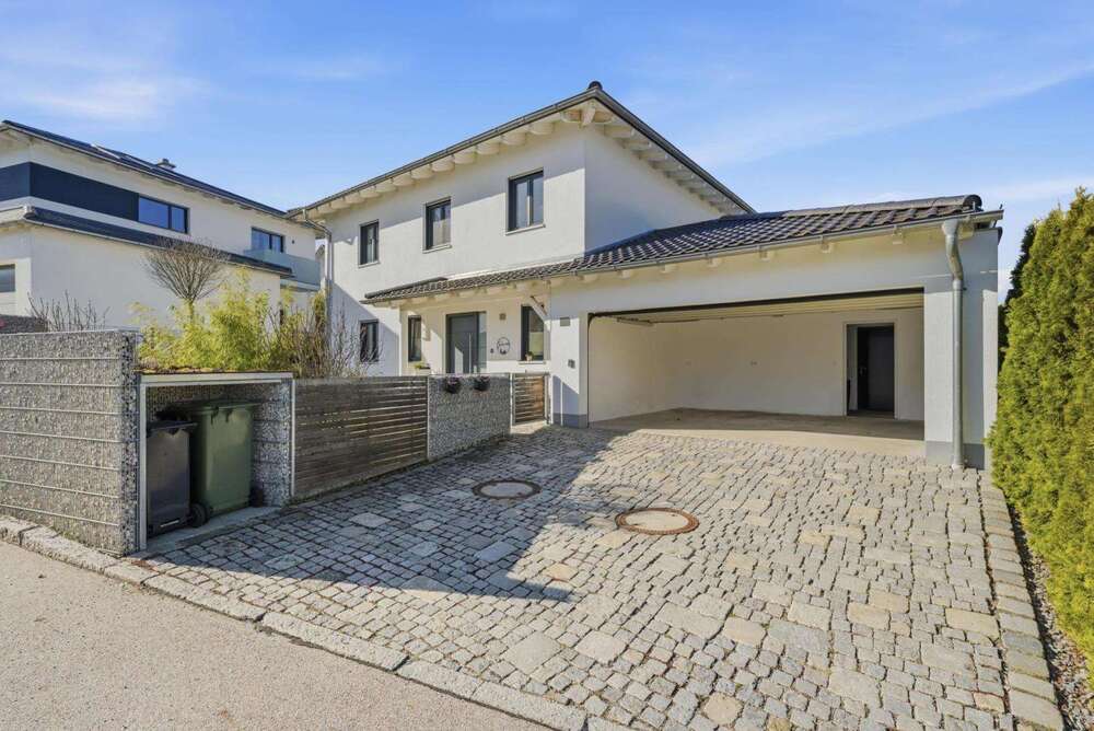 Thumbnail-Haus zum Kaufen in Ergolding 1.045.000,00 € 196 m²