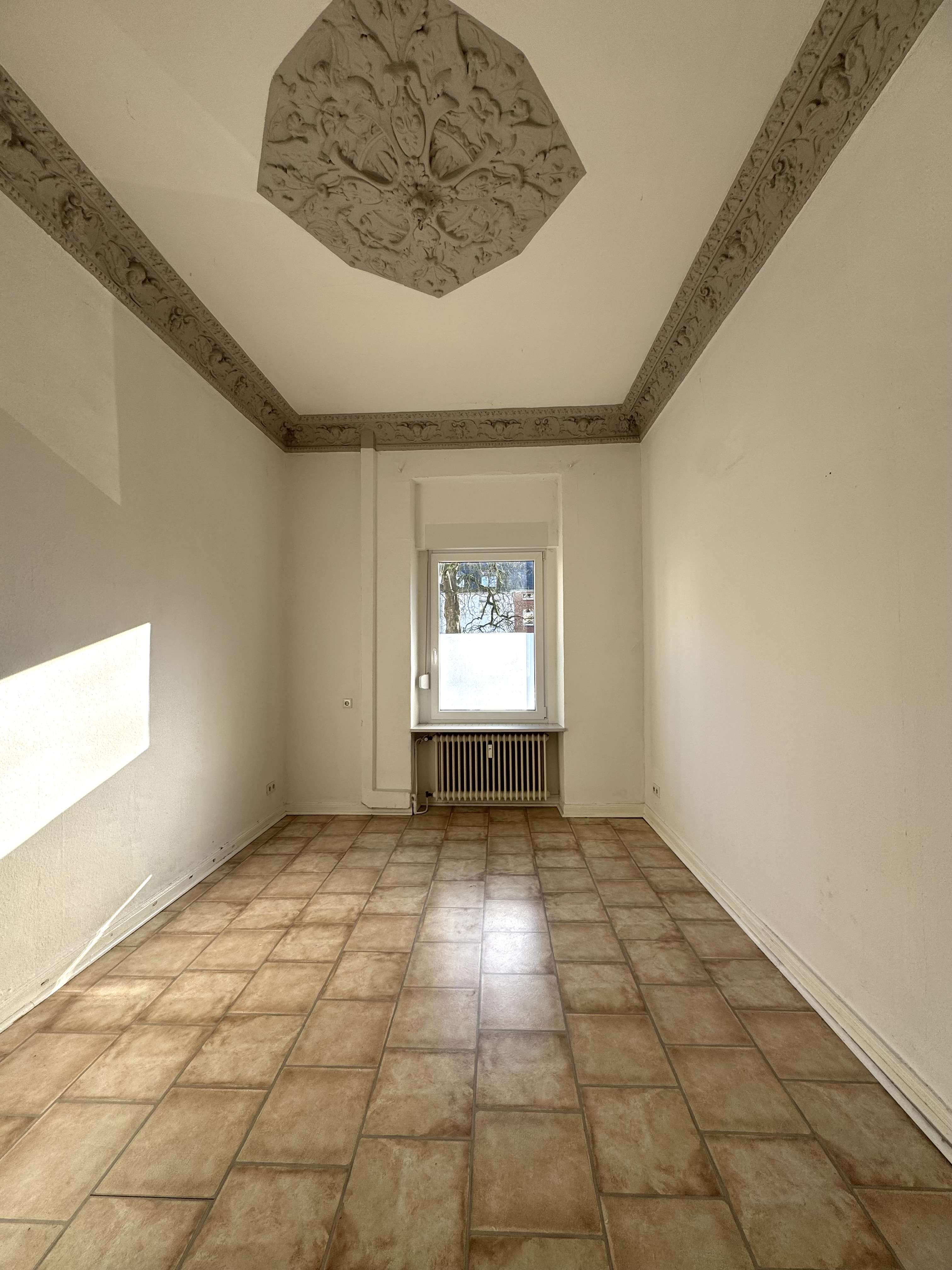 Thumbnail-Wohnung zum Mieten in Wuppertal 350,00 € 35 m²