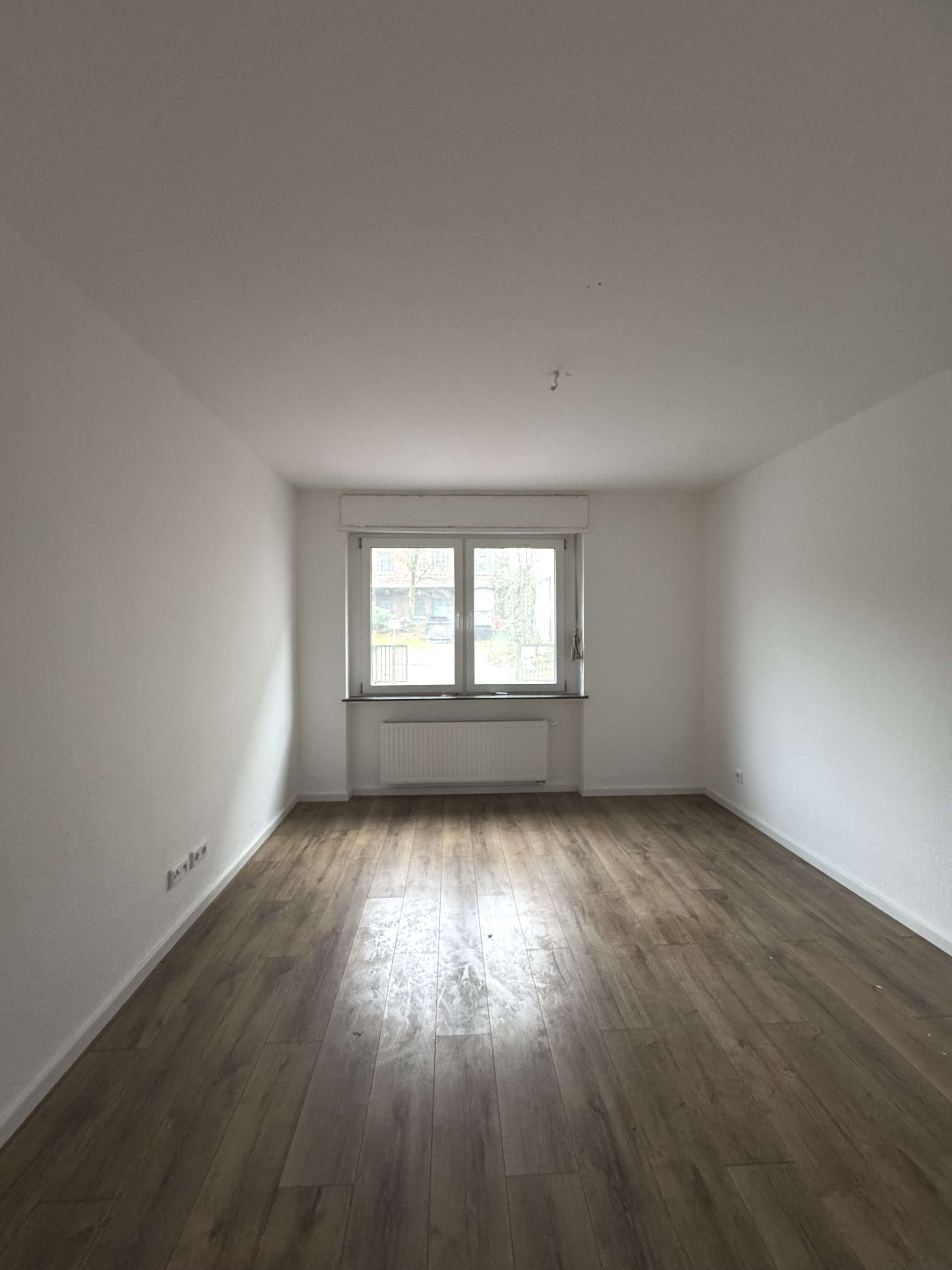 Thumbnail-Wohnung zum Mieten in Wuppertal 300,00 € 25 m²