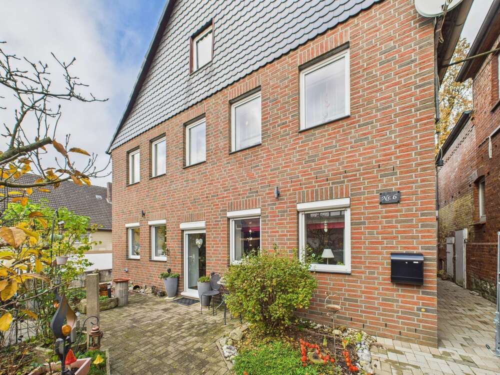 Thumbnail-Haus zum Kaufen in Salzhemmendorf 279.000,00 € 191 m²