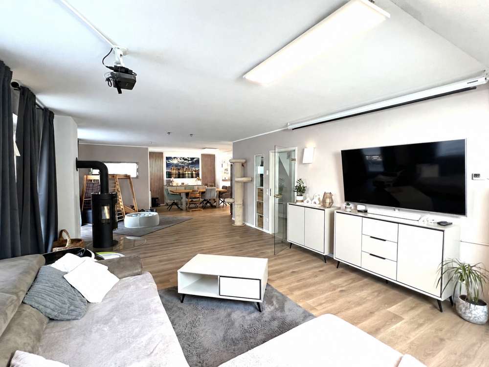 Thumbnail-Wohnung zum Kaufen in Wuppertal 319.000,00 € 140 m²