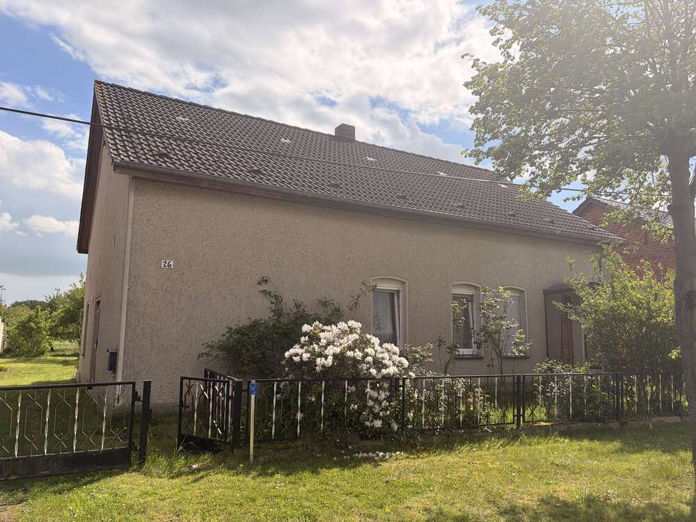 Thumbnail-Haus zum Kaufen in Brunow 75.000,00 € 110 m²