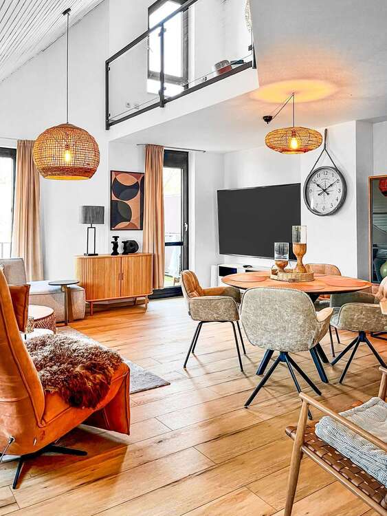 Thumbnail-Wohnung zum Mieten in Düsseldorf 2.300,00 € 89 m²