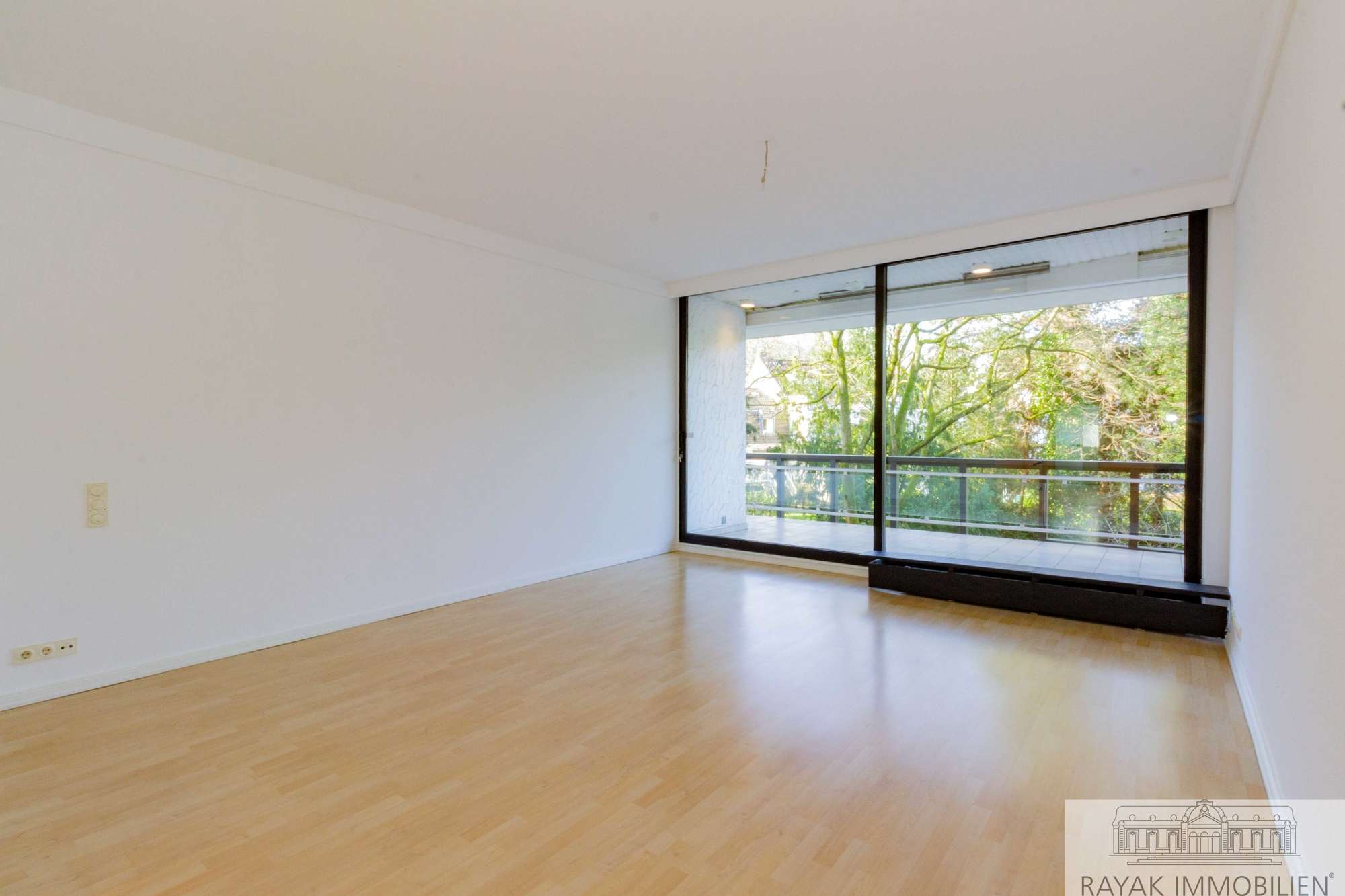Thumbnail-Wohnung zum Mieten in Düsseldorf Benrath 1.500,00 € 107 m²