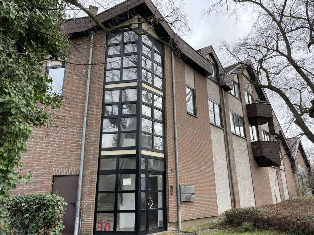 Thumbnail-Wohnung zum Mieten in Kerpen 999,00 € 92.29 m²