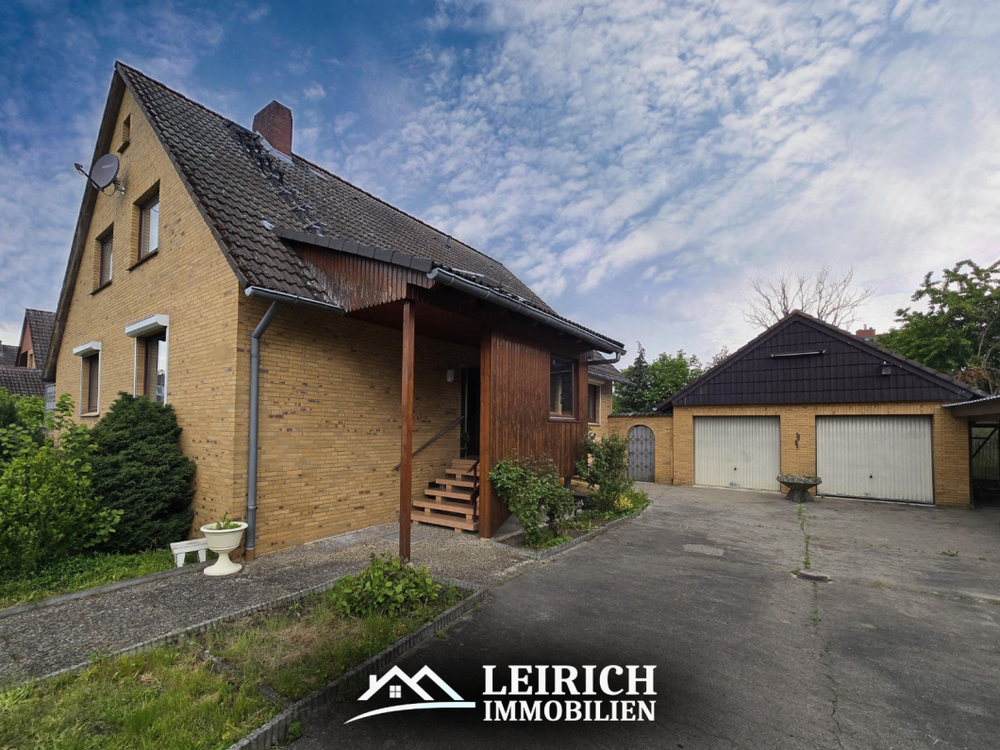 Thumbnail-Haus zum Kaufen in Schwülper 398.000,00 € 199 m²