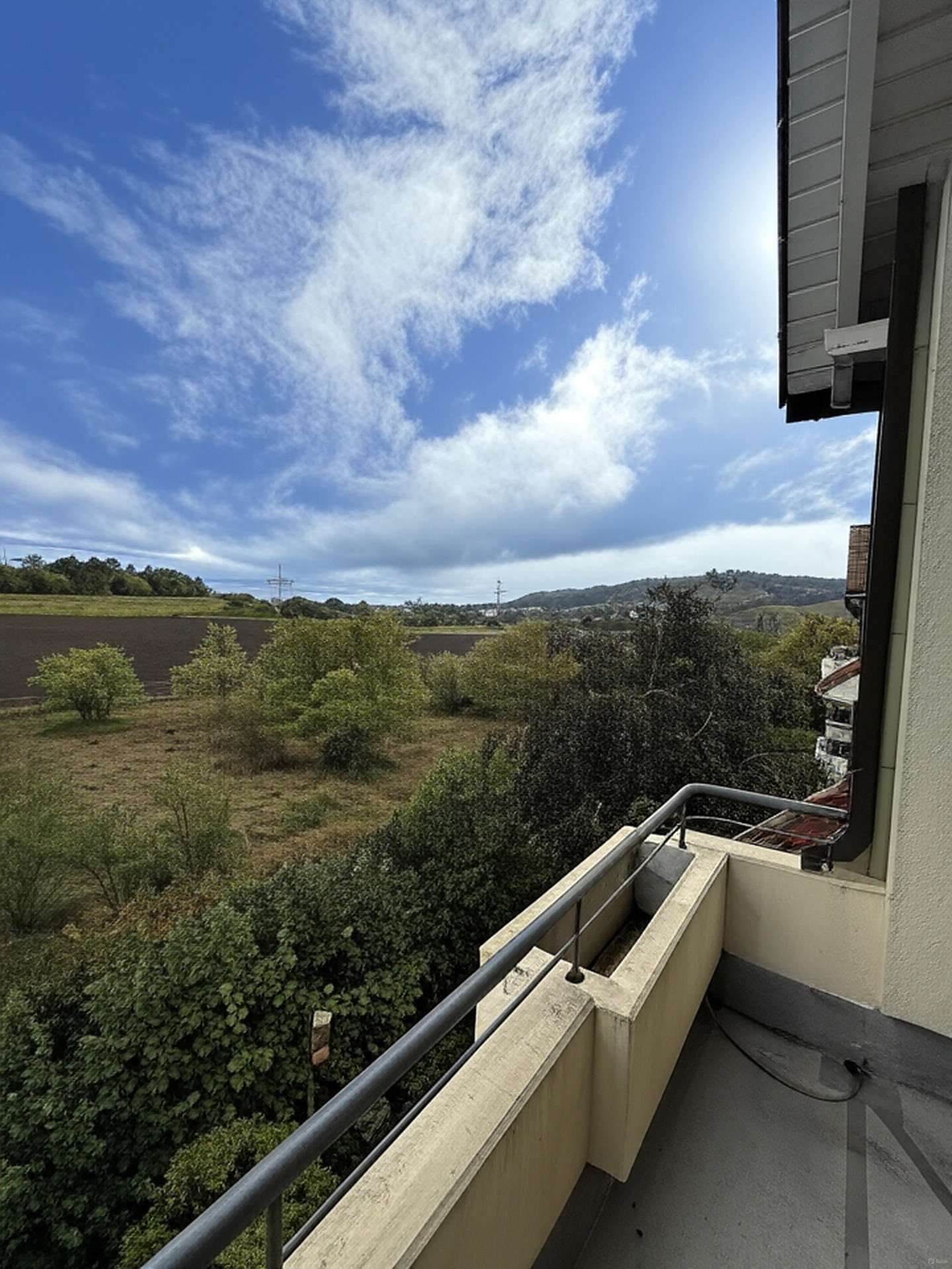 Thumbnail-Wohnung zum Kaufen in Radebeul 225.000,00 € 82 m²