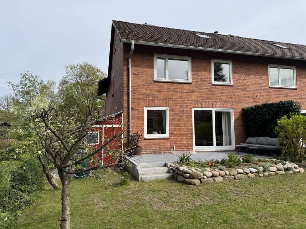 Thumbnail-Haus zum Kaufen in Ahrensburg 649.000,00 € 151.48 m²