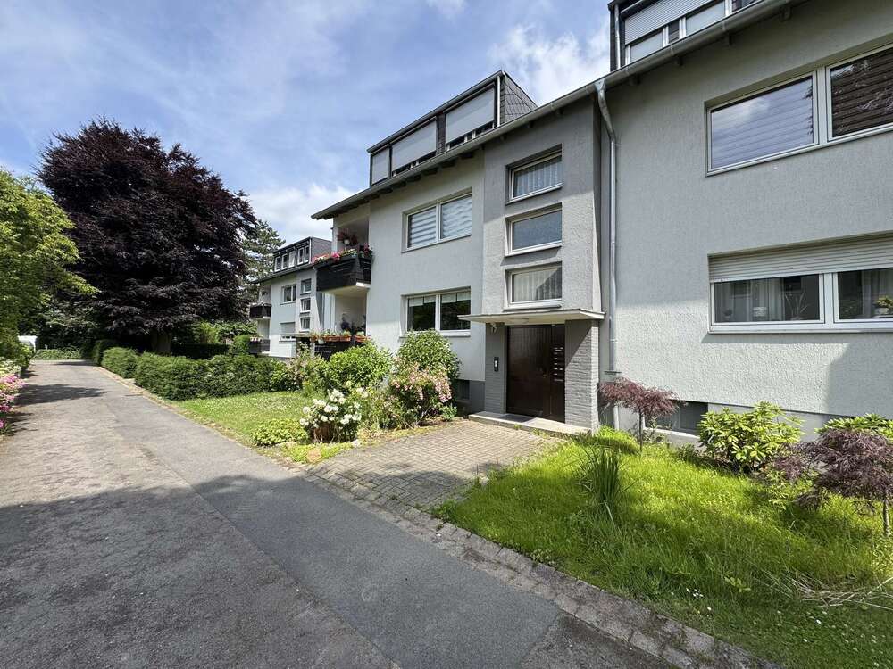 Thumbnail-Wohnung zum Kaufen in Düsseldorf 275.000,00 € 79 m²